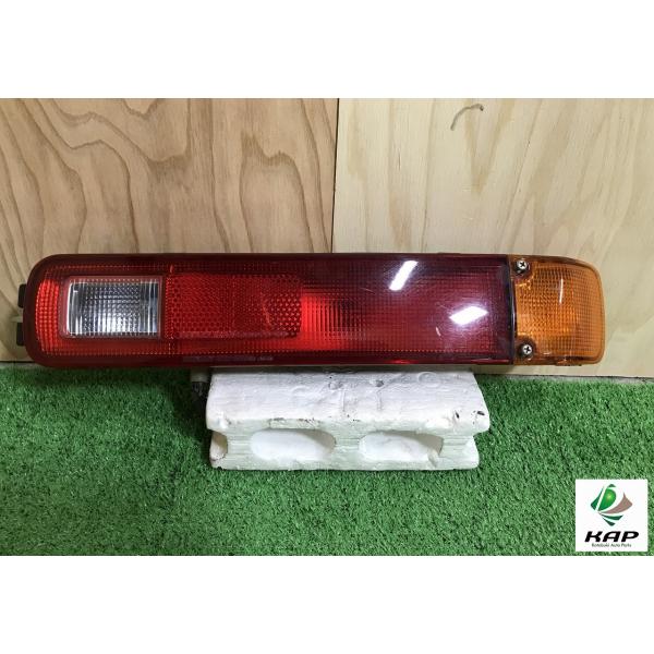 ホンダ☆バモスホビオ　HM4　右テールライト　STANLEY　RR8377