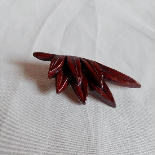 鎌倉彫 ブローチ モミジ葉