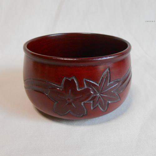 鎌倉彫　小鉢　二寸五分　桜紅葉水