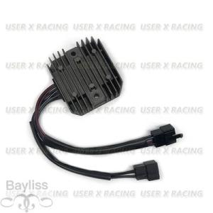【並行輸入品】 汎用バイク 二輪レギュレーター電圧コンバーター ホンダcb 1300用 スーパー4 ...