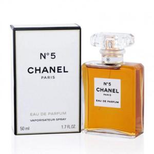 並行輸入品 シャネル CHANEL No.5 オードゥ パルファム EDP SP 50ml 【香水】...