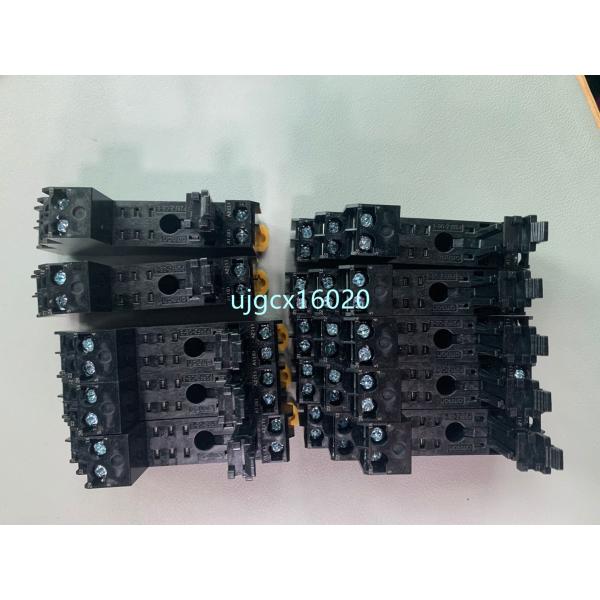 10個入り  新品★  OMRON オムロン 表面接続ソケット  P2RFZ-08-E　(G2R-2...