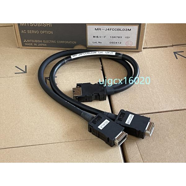 新品 三菱 MITSUBISHI  MR-J4FCCBL03M   長さ0.3M 　保証6ヶ月