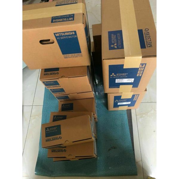 新品★ MITSUBISHI/三菱 HG-KR13サーボモーター【６ヶ月保証】