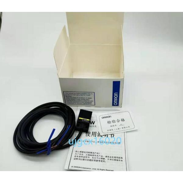 新品 OMRONオムロン 近接スイッチ 光電センサー  TL-W1R5MC1