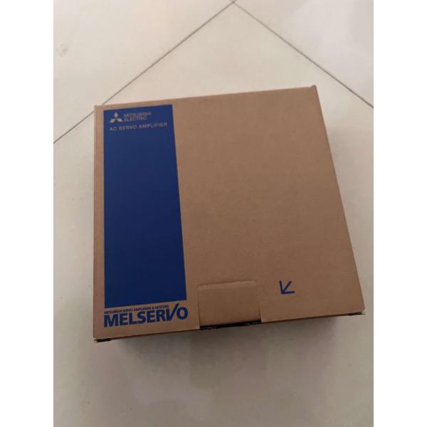 新品★MITSUBISHI/三菱 MR-J2S-70CP　サーボアンプ　 【６ヶ月保証】