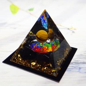 オルゴナイト ピラミッド型 ブラック オニキス 水晶 天然石 癒し オルゴナイト ピラミッド型 ブラック オニキス 水晶 天然石 癒し