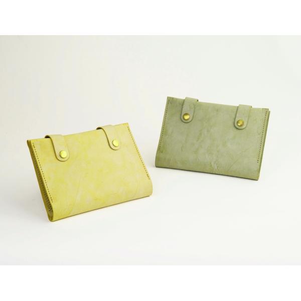 rena-iris アラスカ・ベリー（植物タンニンなめし革）一枚革製マルチケースBOOK ri-mc...