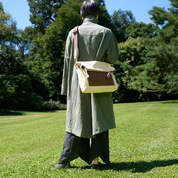 rena 豊岡(レナ　トヨオカ）cheviot(チェビオット）６号帆布　蝋引きバイオ加工(倉敷児島製...