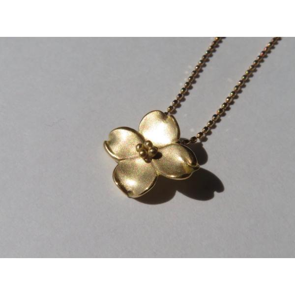 K18　ハナミズキペンダントネックレス
