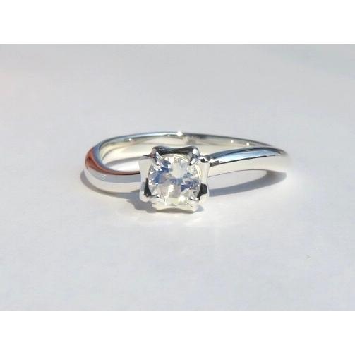 SV ハナミズキ ロイヤルブルームーンストーン リング