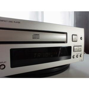 ONKYO C-705 〓 オンキョーのコンパクトなCDプレーヤー, ベルト新品,ギリ美品,3M保証 〓 INTEC205 [171]｜ks19561005