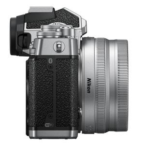 Nikon(ニコン) ミラーレスカメラ Z f...の詳細画像4
