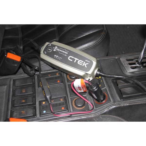 CTEKマルチバッテリーチャージャー(バッテリー充電器) MXS 5.0 シガーソケットアダプター付