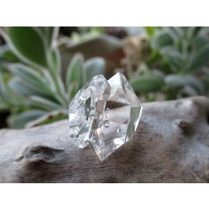 ハーキマーダイヤモンド 連結結晶 群晶 クラスター 水晶原石 | 天然石専門店【鬮石】