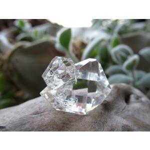 ハーキマーダイヤモンド 連結結晶 群晶 クラスター 水晶原石 | 天然石専門店【鬮石】｜kujiishi