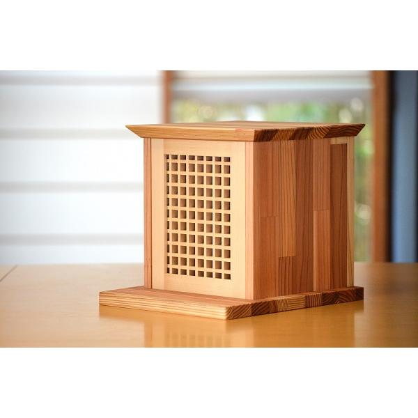 手元供養 メモリアルボックス 『仏の座(ホトケノザ)』 杉 飾り台 ミニ骨壷 おしゃれ 仏壇 お墓 ...