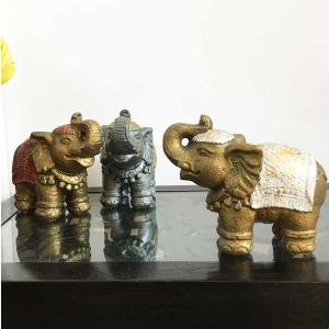 グリーンエレファント アートのような個性的な緑の象 置物 オブジェ