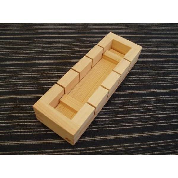 桧 押し寿司型 五つ切り