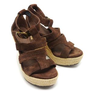 UGG（アグ） サンダル MAXI CURLY PLATFORM マキシ カーリー