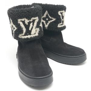 LOUIS VUITTON 美品☆LOUIS ルイヴィトン 2023年製 LVボブール・ライン