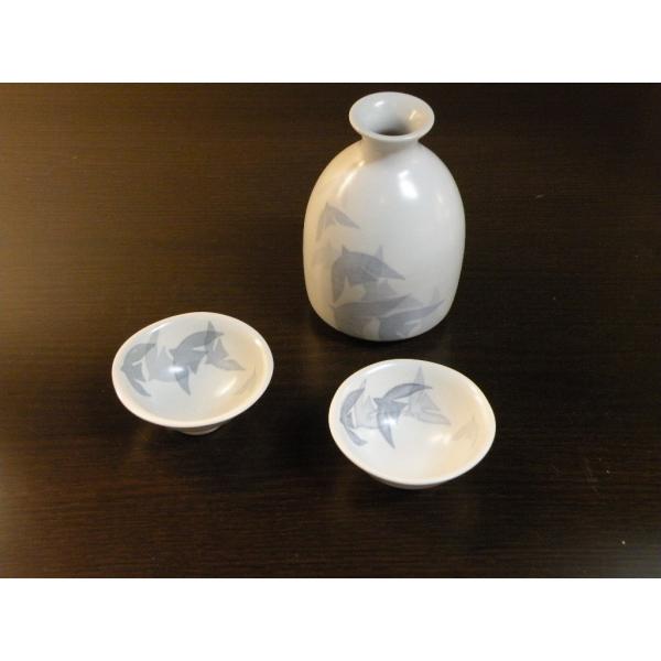 砥部焼　鳥柄　徳利・盃セット　陶彩窯　（木箱なし）焼き物　陶器