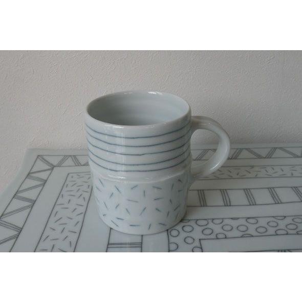 砥部焼　マグカップ　呉須象嵌　横線×乱線　陶彩窯　焼き物　陶器