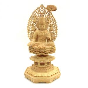 【修縁堂】大迫力 木彫仏像 薬師如来立像 薬師仏 柘植材 精密彫刻 仏師で仕上げ 木彫り仏像 【薬師如来】 柘植 飛天光背八角台 坐3.0寸 総高31cm 除病