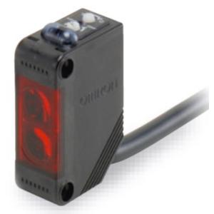 オムロン小型アンプ内蔵形 光電センサ 0.1m (拡散反射形) E3Z-D61