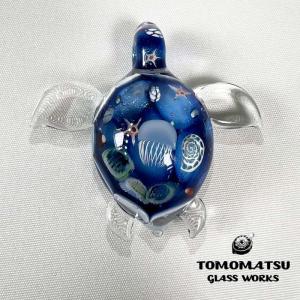 TOMOMATSU GLASS WORKS/ガラスペンダントトップ/海亀 クラゲタイプ/ウミガメ/海月/くらげ/幻想的/トモマツハンドメイド/日本製｜kurokawa96
