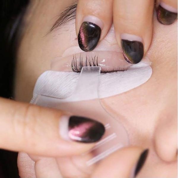 まつ毛巻き上げプレート プロ仕様 施術 セルフ まつげパーマ エクステ アイラッシュ 便利ツール く...