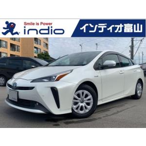 【支払総額1,775,000円】中古車 トヨタ プリウス 純正ナビ/Bカメラ/衝突軽減/後期モデル/ETC｜kurumaerabi