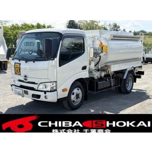 【支払総額11,090,000円】【ローン最低月額124,600円〜】中古車 日野 デュトロ 極東タンクローリー3.75kl 4WD