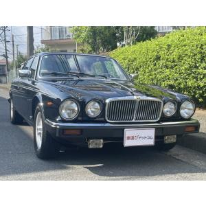 【支払総額2,530,000円】【ローン最低月額28,400円〜】中古車 ジャガー XJ 純正外装色/パイピングシートに換装｜kurumaerabi