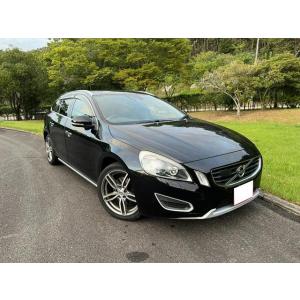 【支払総額820,000円】中古車 ボルボ V60 ドライブe 黒革シート シートヒータ 電動シート...