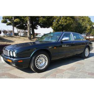 【支払総額1,230,000円】中古車 ジャガー XJ 内装ダイムラー仕様 ピクニックテーブル