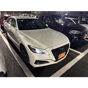 【支払総額2,437,000円】中古車 トヨタ クラウン 禁煙車 ハーフレザーシート メーカーナビ