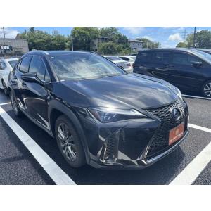 【支払総額2,569,000円】中古車 レクサス UX マークレビンソンサウンドシステム 禁煙車