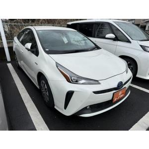 【支払総額1,720,000円】中古車 トヨタ プリウス 黒革シート 純正9インチナビ