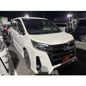 【支払総額2,229,000円】中古車 トヨタ ノア 禁煙車 両側電動スライドドア