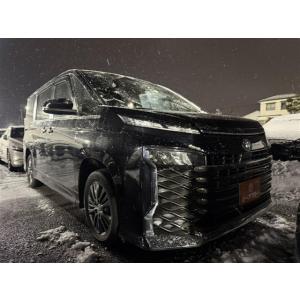 【支払総額2,998,000円】中古車 トヨタ ヴォクシー 禁煙車 10.5型ナビ 14型後席モニタ...