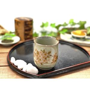 九谷焼 高級 陶磁器 湯呑 大 グリーン地桜 裏絵(Kutani teacup