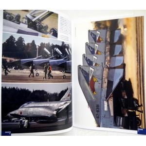 『航空自衛隊F-4ファントムII写真集』 モデ...の詳細画像1