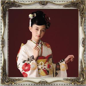 お誂え仕立付振袖　成人式振袖購入  d411-1 ホワイト・白地・花柄(うっすらピンクがかってます。)