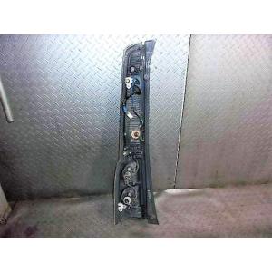 ステラ DBA-RN2 右テールランプ カスタ...の詳細画像3