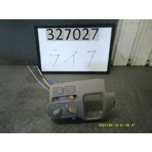 ライフ CBA-JC2 A/Cスイッチパネル G 4WD P07A 4DT MH624P L 79510-SZH-003ZA