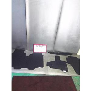 Ｎ−ＢＯＸ 6BA-JF4 フロアマット L 4WD S07BNA CVT G547P G