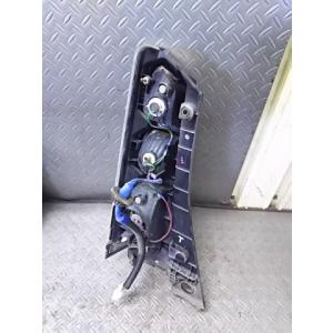 N-BOX DBA-JF2 右テールランプ G...の詳細画像3
