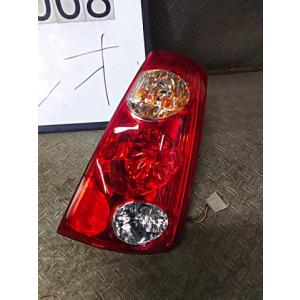 プレオ EBD-RV2 右テールランプ A 4...の詳細画像1