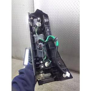 N-BOX DBA-JF2 右テールランプ カ...の詳細画像4